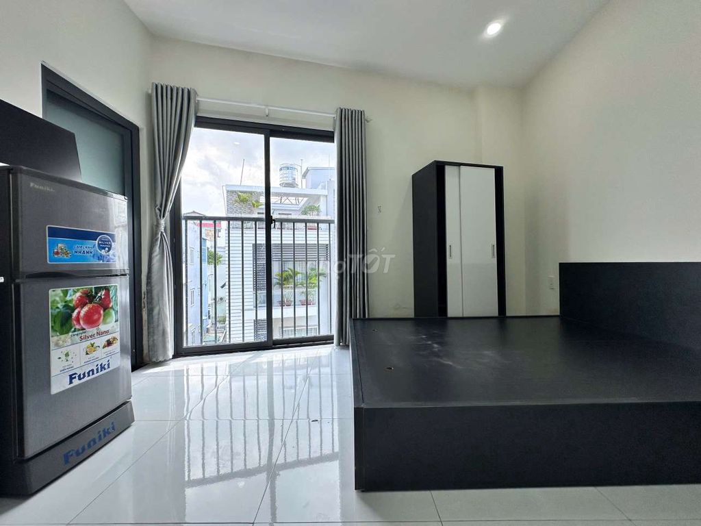Phòng trọ studio ban công 30m² giá 4.3 triệu - Full nội thất, giờ giấc tự do!