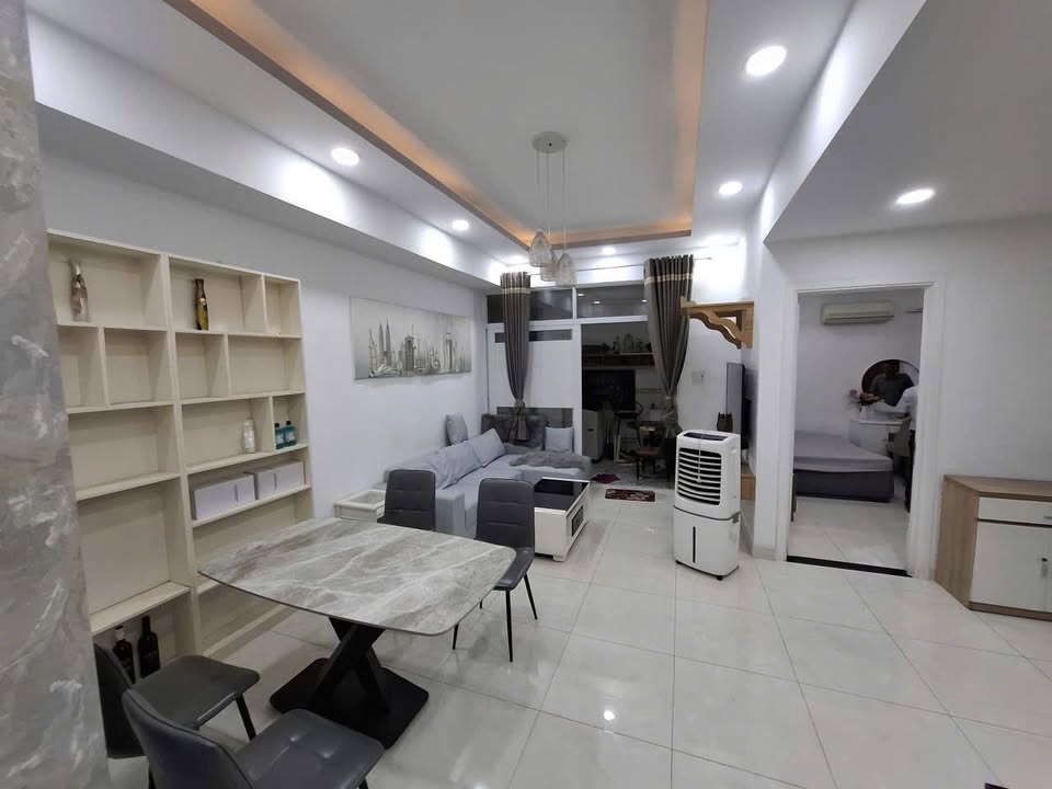 Căn hộ chung cư Vạn Đô quận 4, 83m² giá 15 triệu - Sẵn sàng vào ở ngay!