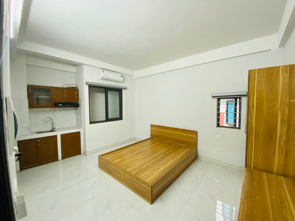 Nhà nhỏ cho thuê tại ngõ 28 Đại Linh 28m² - Ô thoáng, thang máy