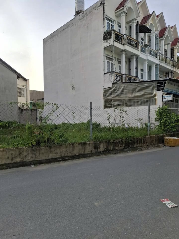 Đất nền mặt tiền đường Thạnh Lộc 41, An Phú Đông, 77m² - Giá 5.7 tỷ, thương lượng!