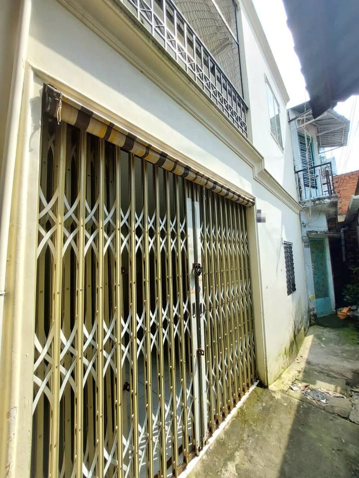 Nhà bán 330 đường Thống Nhất, Gò Vấp 21.9m² giá 2.1 tỷ - Vô ở ngay!