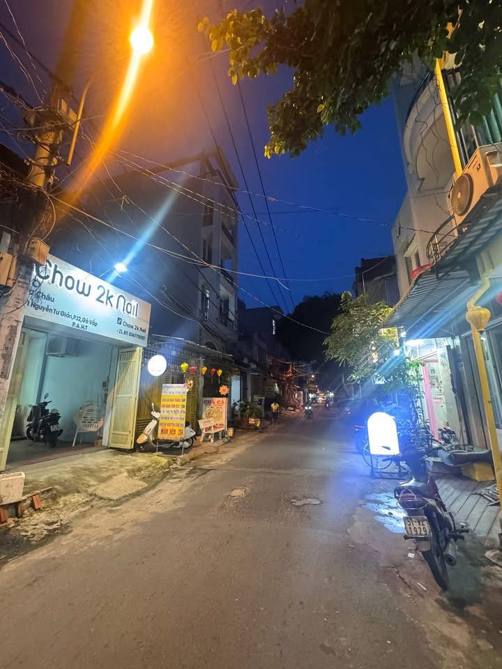 Đất nền kinh doanh Nguyễn Tư Giản, Gò Vấp 82m² giá 9.3 tỷ - Đầu tư sinh lời ngay!