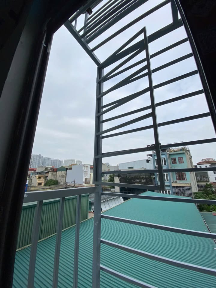 Phòng cho thuê tại Lĩnh Nam, 20m² giá 2 triệu - Tiện nghi đầy đủ