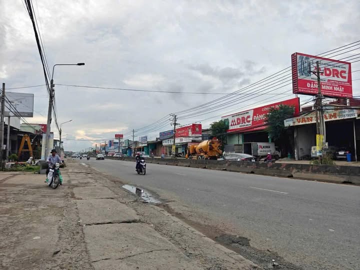 Đất mặt tiền Quốc lộ 1A, Hố Nai, 1000m² giá 19 tỷ - Tiềm năng sinh lời cao!