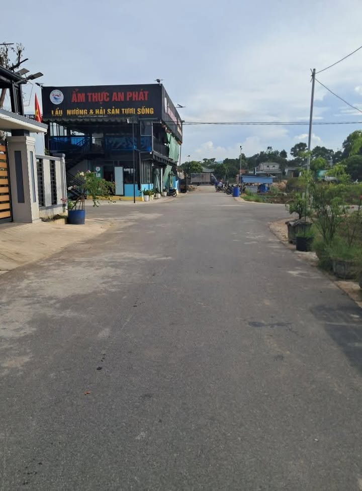 Đất thổ cư Thôn Tuần Tượng, xã Kỳ Xuân 200m² giá 2 tỷ - Đường rộng thảm nhựa 12m!