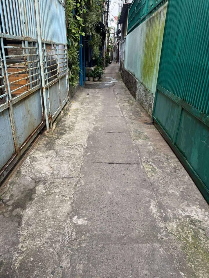 Nhà gác đúc cho thuê tại Trần Cao Vân, Đà Nẵng - Diện tích 45m², giá 5.5 triệu/tháng!