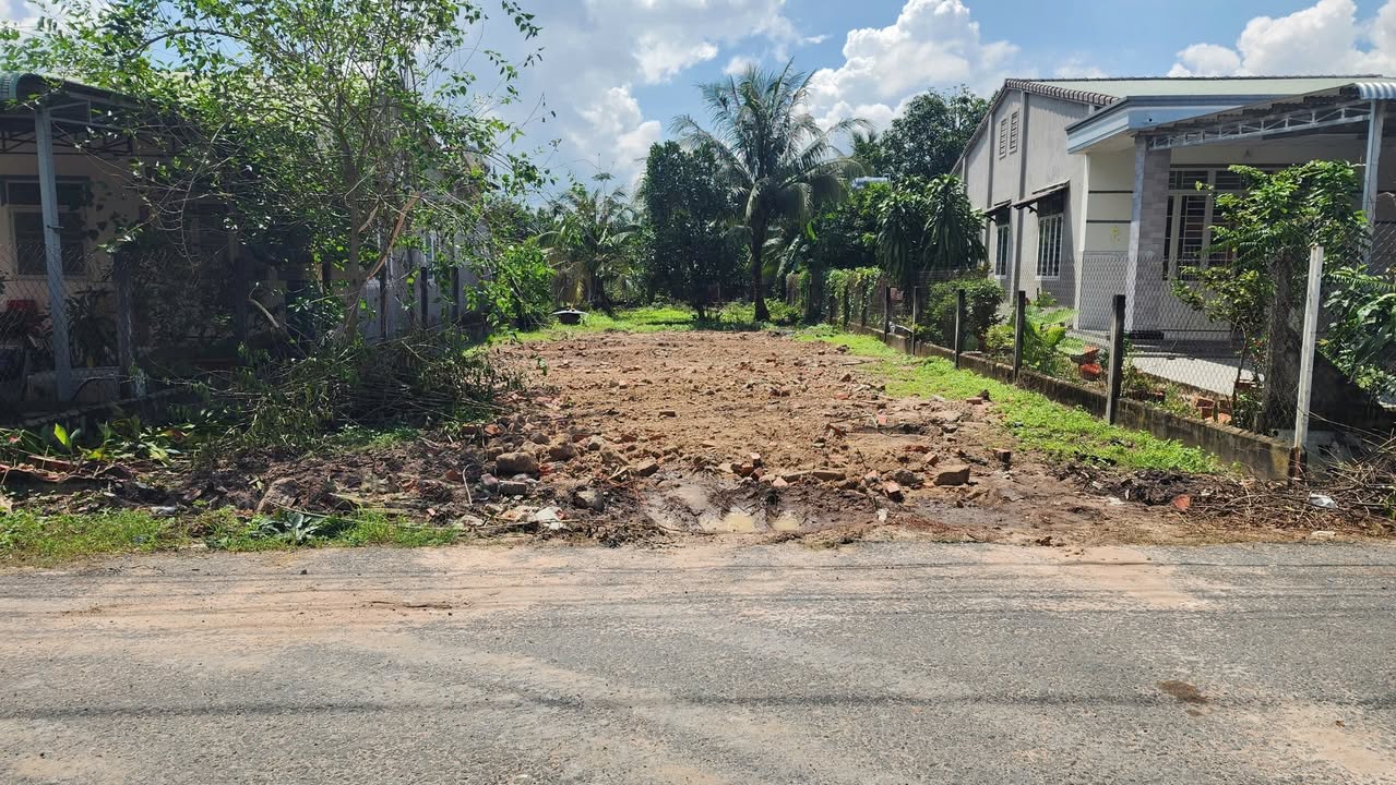 Đất thổ cư mặt tiền nhựa 5x42m tại Long Hoa, Tây Ninh - Giá chỉ 690 triệu