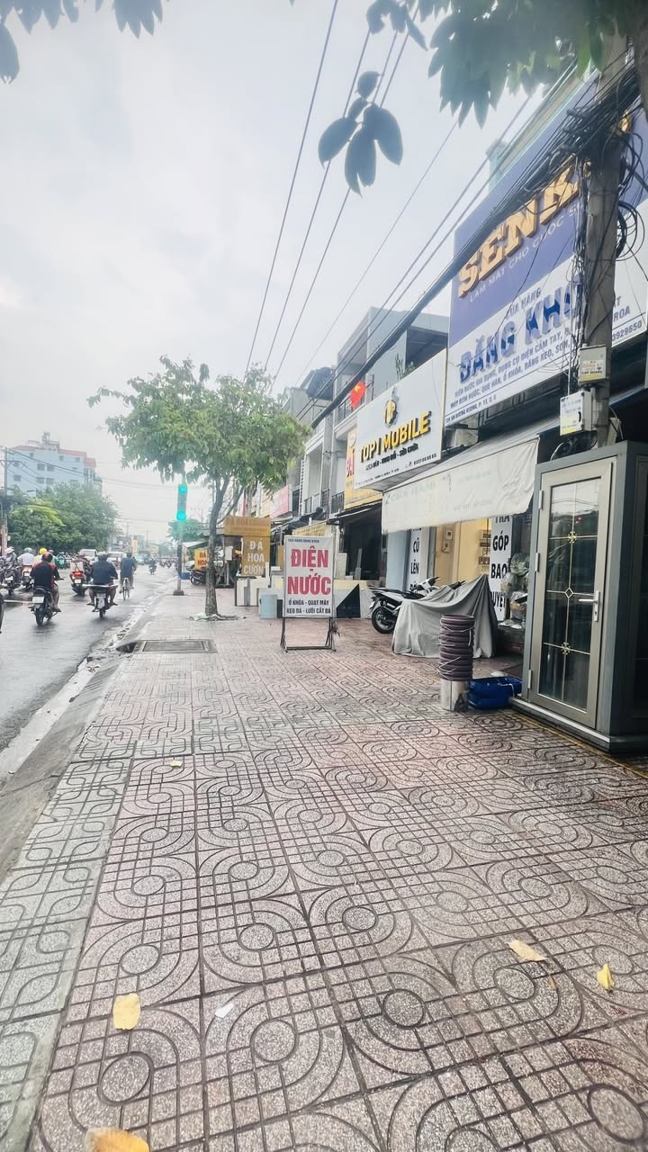 Nhà mặt tiền đường An Dương Vương, Quận 6 - 136m² chỉ 28 tỷ - Kinh doanh sinh lời cao!