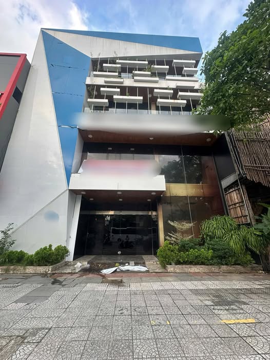 Cho thuê nguyên căn đường 2 tháng 9, quận Hải Châu, 270m² giá 160 triệu - Thích hợp mở văn phòng, shop!