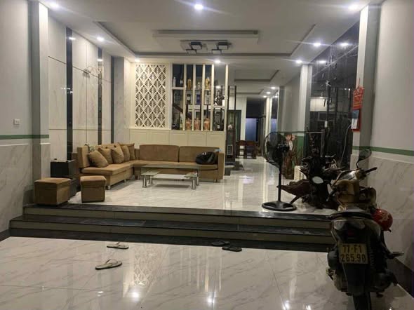 Nhà 3 tầng đường Trần Phú, phường Bình Định 140m² - Pháp lý sổ hồng chính chủ!