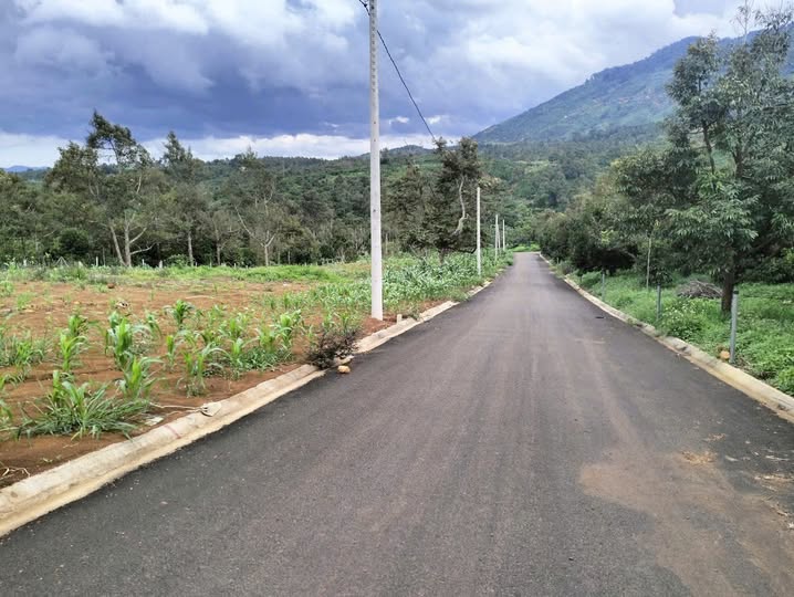 Đất biệt thự Lộc Sơn Bảo Lộc 400m² giá 2.55 tỷ - Cơ hội đầu tư tuyệt vời!