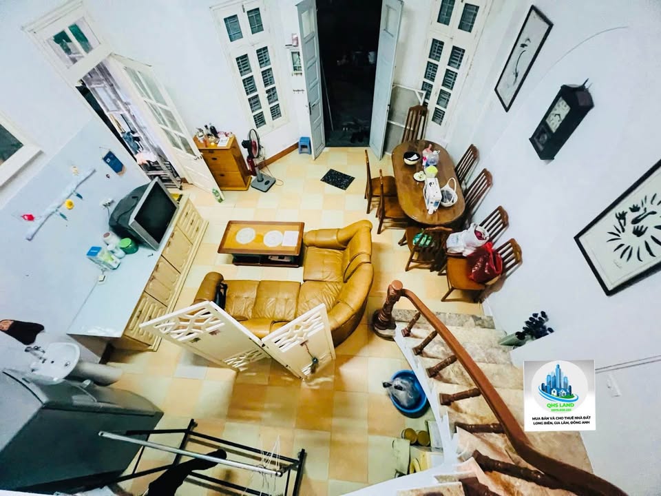 Townhouse cho thuê tại Bồ Đề, Long Biên 100m² giá chỉ 10 triệu - Không gian sống lý tưởng!