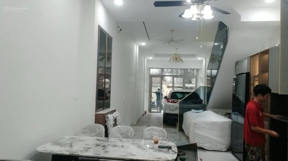 FrontHouse Trần Quang Khải, Q1, 60m² giá 18.5 tỷ - Mặt tiền kinh doanh đắc địa!