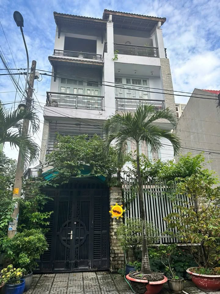 Nhà chính chủ tại Hiệp Bình Chánh, Thủ Đức 105m² giá 14.3 tỷ - Sẵn sàng vào ở!