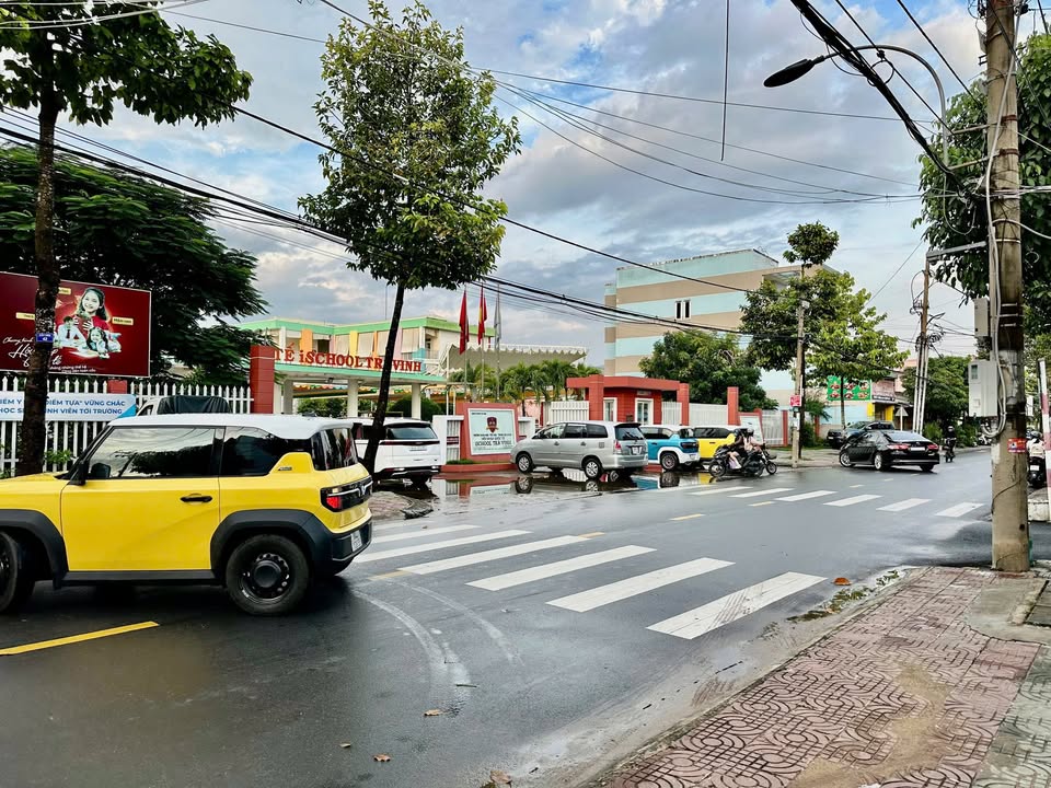 Bán gấp FrontHouse mặt tiền đường Quang Trung, Trà Vinh, diện tích 120m² giá 6.8 tỷ - Đầu tư sinh lời!