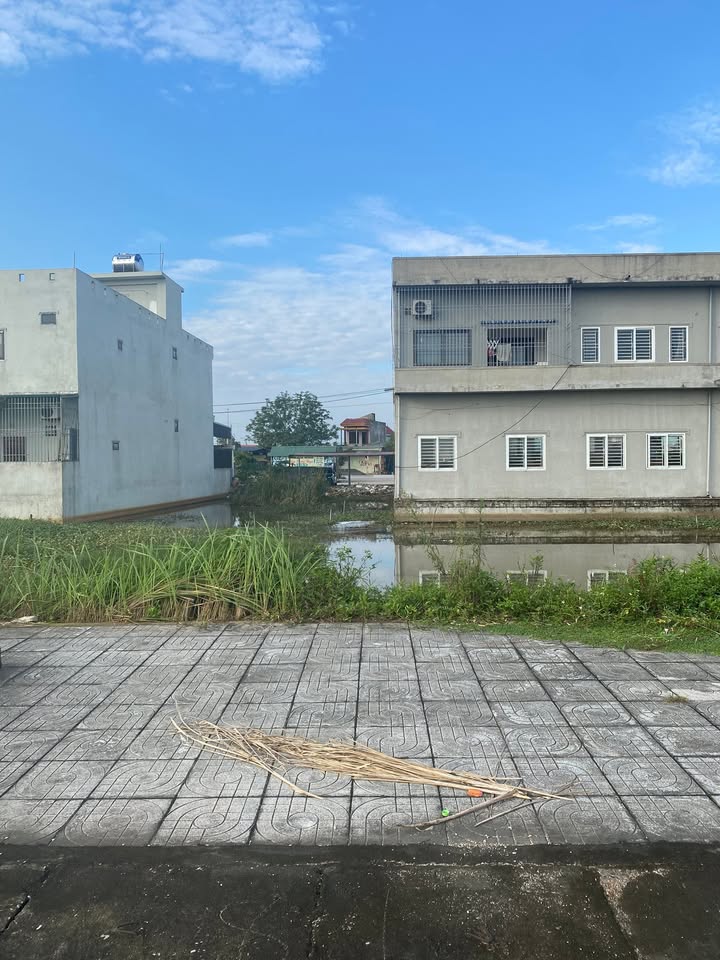 Đất nền Quảng Bình 120m² giá 800 triệu - Cơ hội đầu tư hiếm có!