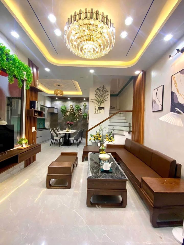 Nhà 3 tầng đường Lộc Vượng, Nam Định 45m² giá 2.08 tỷ - Ô tô vào tận nơi!