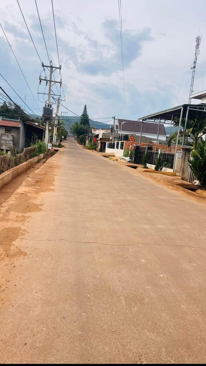 Đất nền Đạ Ròn Đà Lạt 203m² giá 290 triệu - Tiềm năng đầu tư vượt trội!