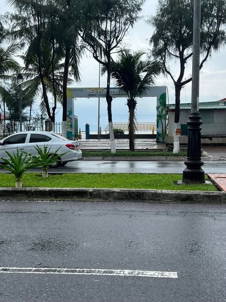 Đất liền kề mặt biển Nguyễn Tất Thành 750m² - Cơ hội đầu tư sinh lời!