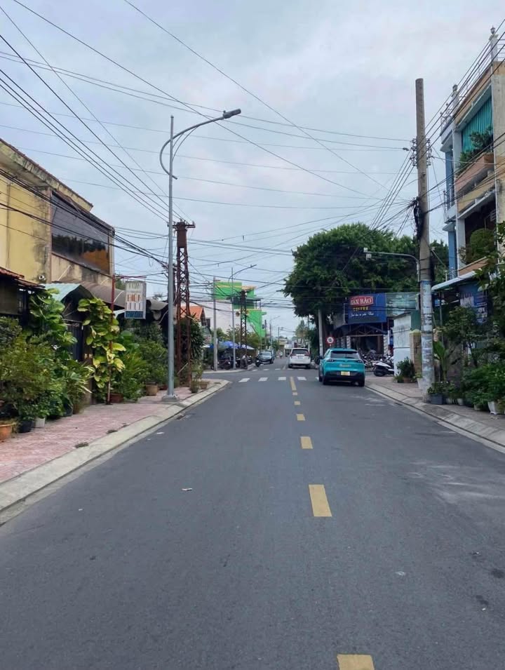 Nhà cho thuê mặt tiền Lê Văn Thạnh, Mỹ Tho 35m² giá 7 triệu - Thích hợp kinh doanh!