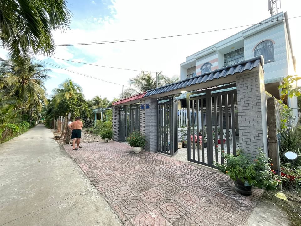 Nhà riêng ấp 2, xã Trung An 110m² giá 2.15 tỷ - Nhà mới vào ở ngay!