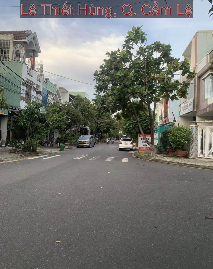 Nhà 3 tầng Hòa Xuân 100m² giá 7.8 tỷ - Vị trí đẹp, tiện kinh doanh!