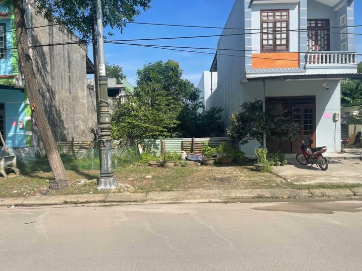 Đất mặt tiền ĐT602 Đà Nẵng 100m² giá thỏa thuận - Hướng Đông Nam, vị trí đắc địa!