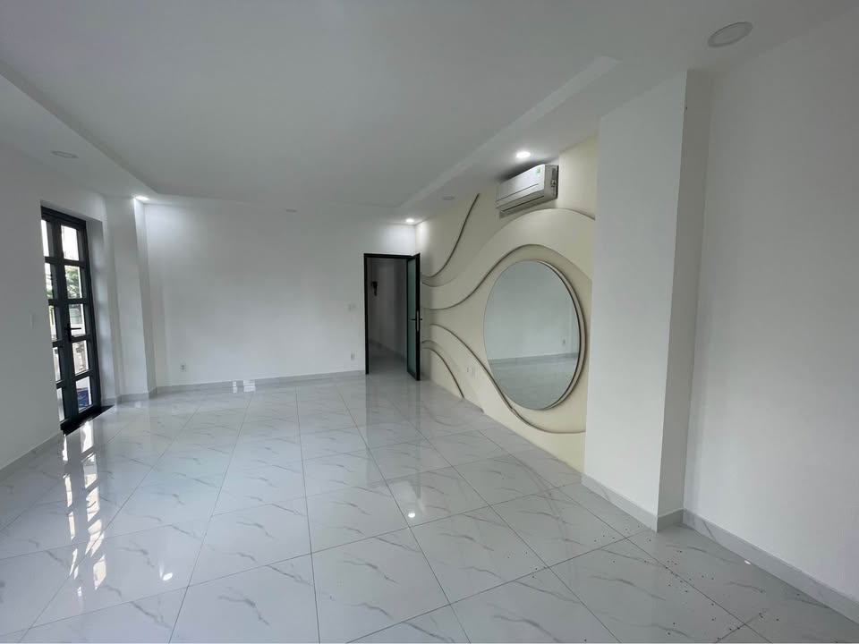 Văn phòng cho thuê tại CityLand Gò Vấp 35m² chỉ 7.8 triệu - Giờ giấc tự do!