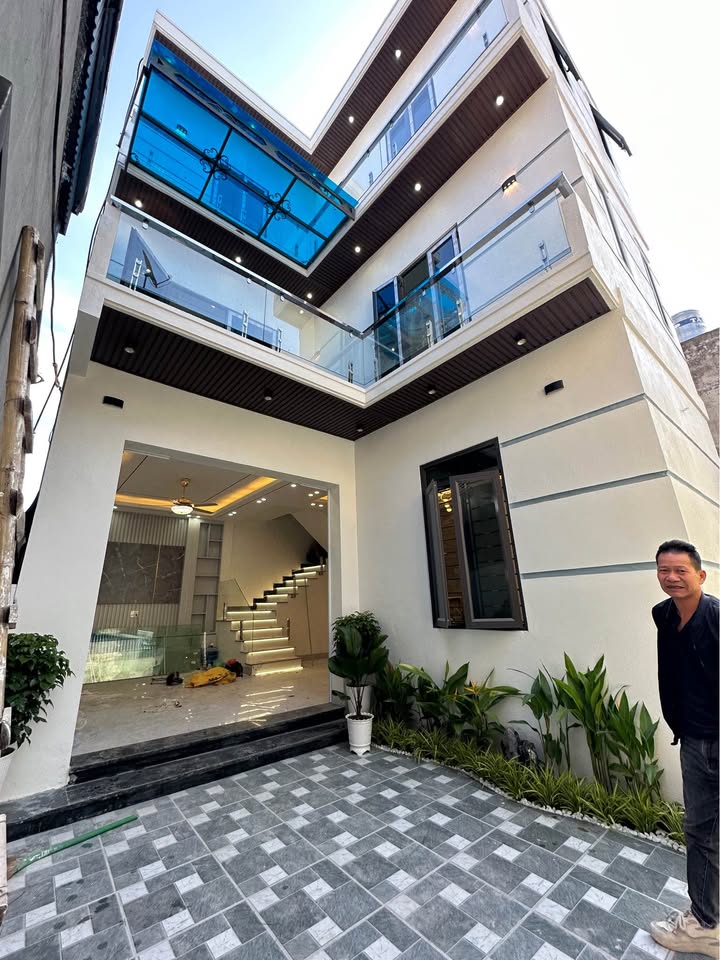 Chính chủ bán Villa Mini Lê Hồng Sơn 81m² giá 2.89 tỷ - Thiết kế sang trọng, tiện nghi đầy đủ!