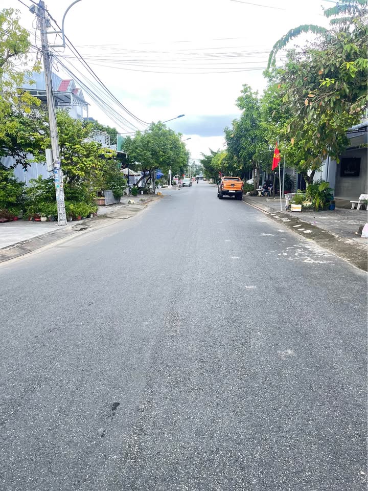 Đất mặt tiền Nguyễn Hiền Điều, Rạch Giá 111m² giá 2.25 tỷ - Cơ hội đầu tư tuyệt vời!