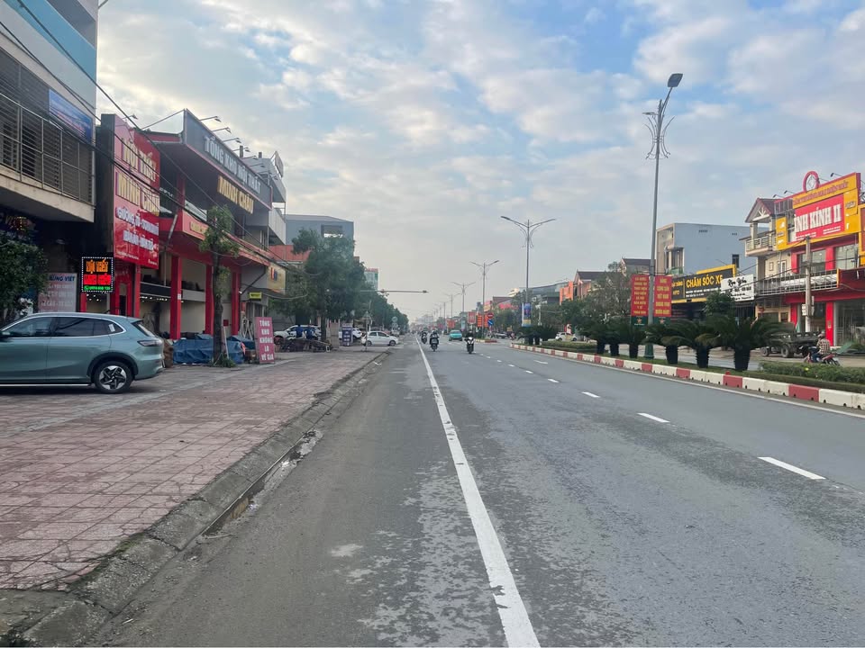Bán đất mặt tiền đường Trần Phú, Hà Tĩnh 99m² - Khu vực kinh doanh sầm uất!