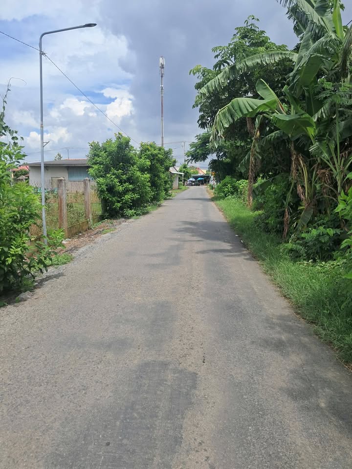 Đất nền 2 mặt tiền Vạn Thành 405m² giá 1 tỷ - Cơ hội đầu tư hiếm có!