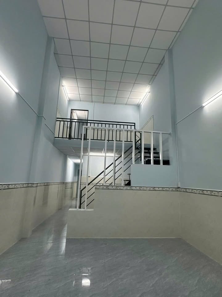 Nhà nguyên căn phường Long Bình 2PN giá 6 triệu - Đừng bỏ lỡ cơ hội này!