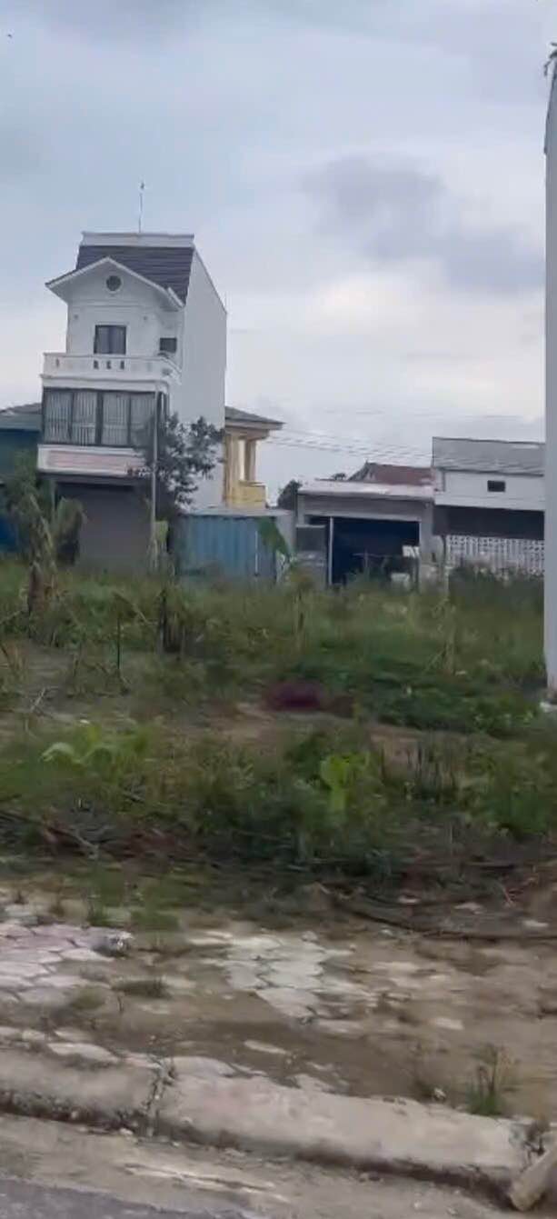 Đất tái định cư Quán Bàu TP Vinh 150m² giá 7.7 tỷ - Cơ hội đầu tư sinh lời!