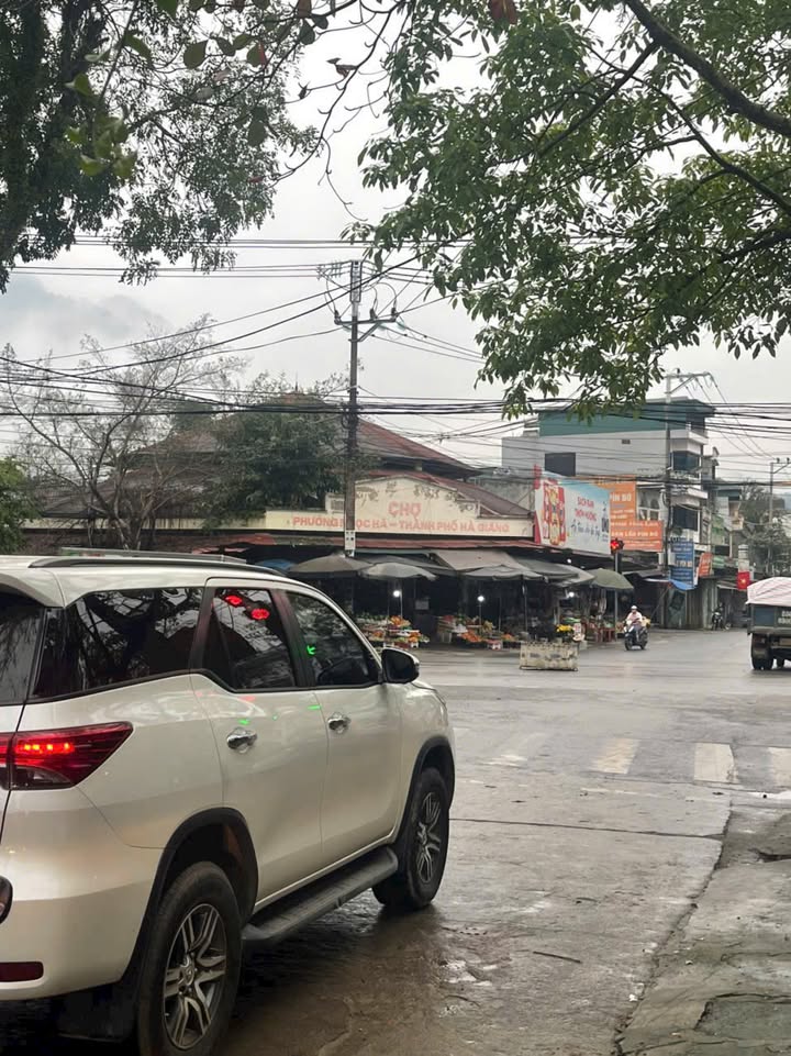 Đất nền Tổ 8 Ngọc Hà, TP. Hà Giang 80m² - Vị trí vàng gần chợ lớn!