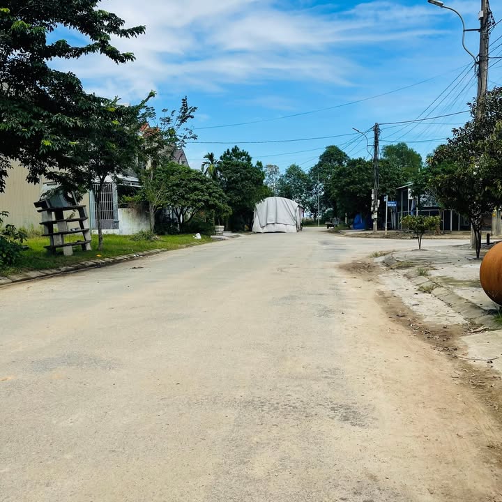 Đất mặt tiền Nguyễn Viết Xuân 120m² giá 1.7 tỷ - Cơ hội đầu tư sinh lời!