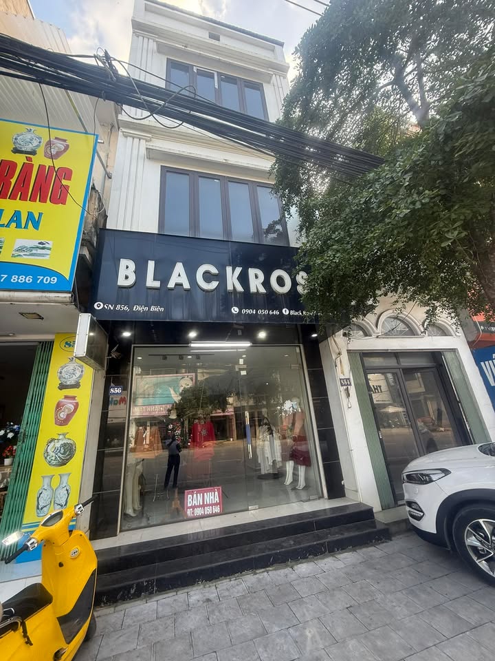 Nhà riêng 856 Điện Biên TP Yên Bái 93m² giá 7 tỷ - Vị trí đắc địa, tiện ích đầy đủ!