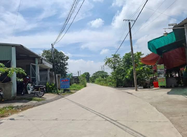 Đất nền Hòa Khánh Nam, Đức Hòa, 170m² giá 1.3 tỷ - Vị trí đẹp, dễ kinh doanh!