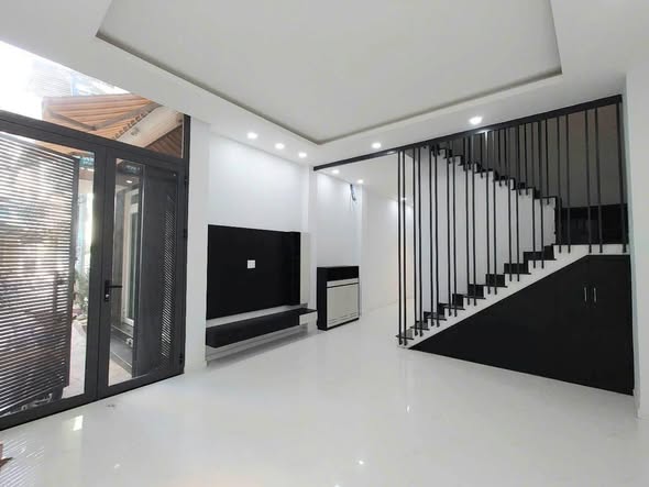 Nhà đẹp Quận 10 - Diện tích 54m² giá 7.6 tỷ - Sổ hồng riêng, ở ngay!