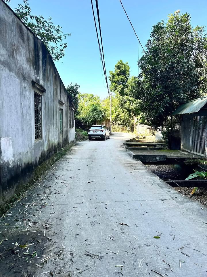 Đất thổ cư 100m² tại Ngọc 2, Trung Minh, Hòa Bình giá 900 triệu - Đường rộng ô tô tránh