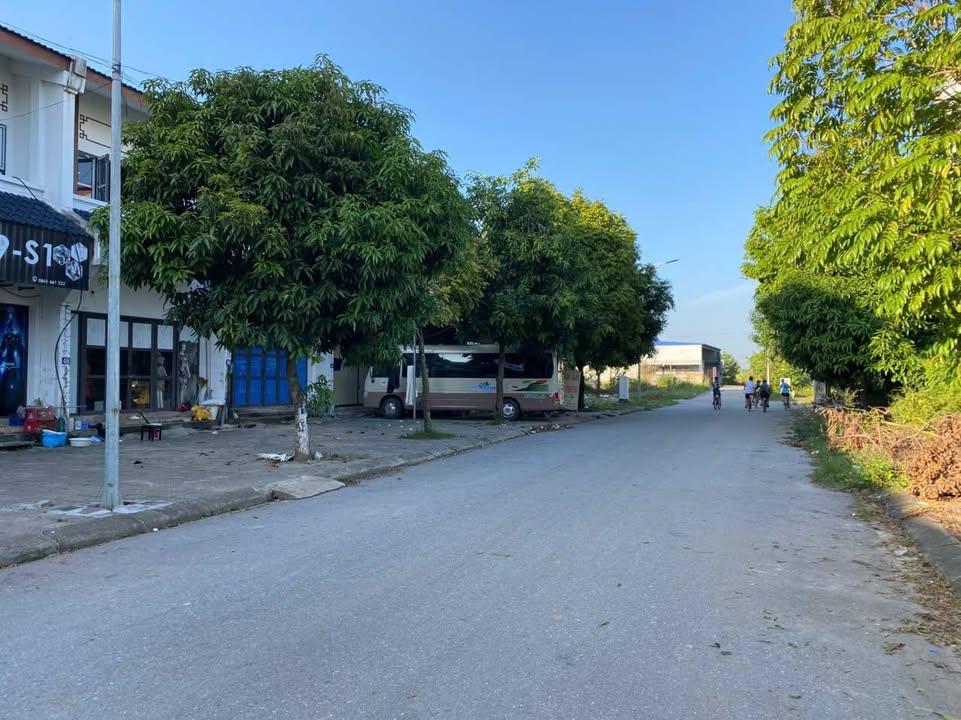 Đất thổ cư Tứ Xã, Lâm Thao, 100m² giá 2.3 tỷ - Chính chủ bán gấp!