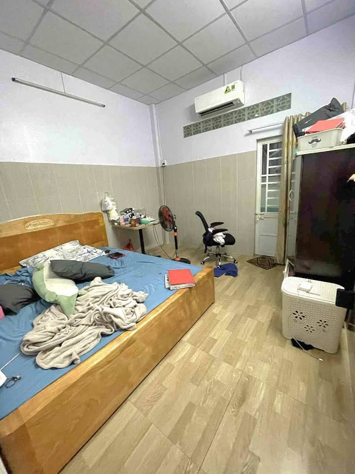 Nhà phố Lê Đình Thám 45m² giá 4.7 tỷ - Vị trí thuận lợi chỉ vài phút đến trung tâm thương mại!