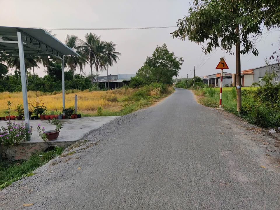 Đất mặt tiền nhựa Xã Phước Thạnh, Gò Dầu 324m² giá 1.5 tỷ - Đầu tư sinh lời ngay!