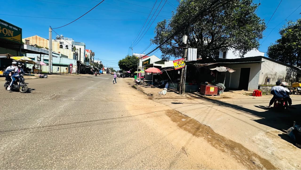 Lô đất liền kề hẻm 212 Trường Sơn, Pleiku 110m² chỉ 800 triệu - Cơ hội đầu tư vàng!