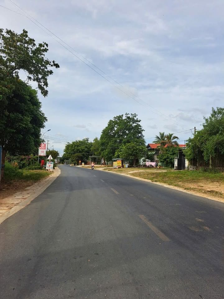 Lô đất đường Nguyễn Hữu Thọ, phường Ngô Mây, 500m² - Vị trí đẹp, giá thỏa thuận!