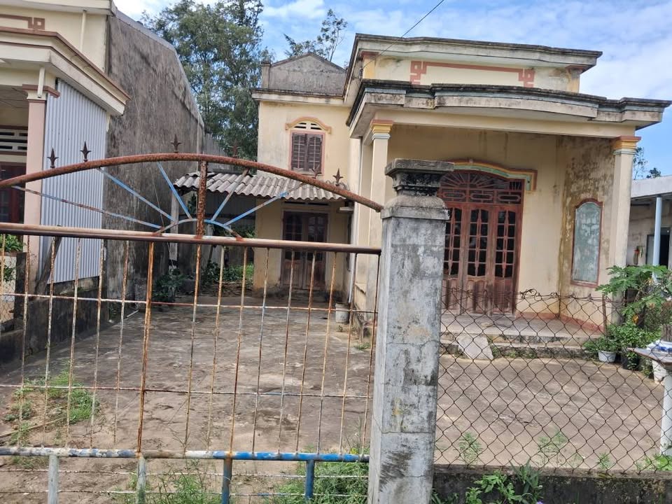 Nhà cấp 4 mặt tiền tỉnh lộ 621 Bình Phú 219m² - Giá chỉ 1 tỷ!