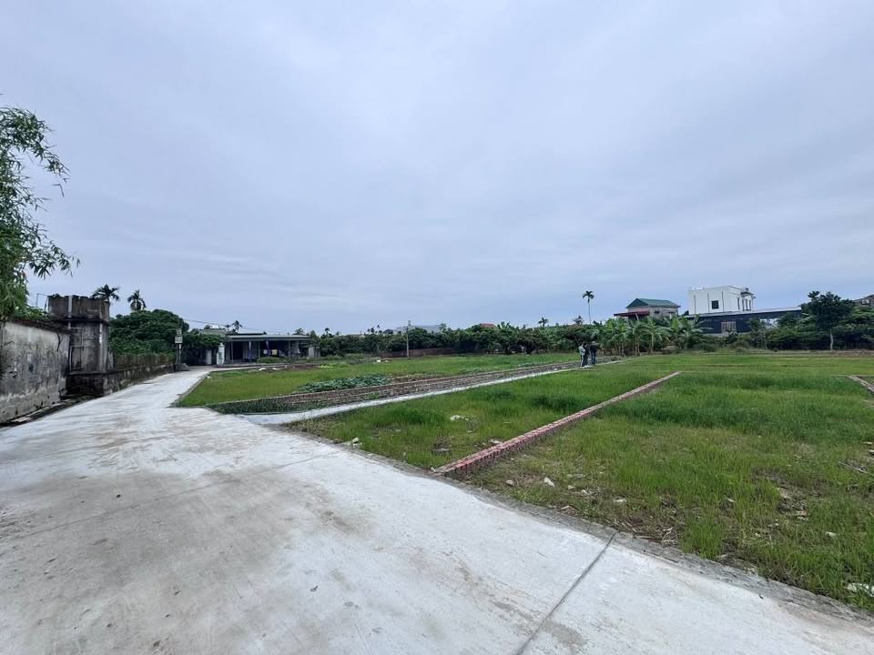 Đất nền tại thôn Nhan Bầu, Thanh Hồng, 90m² - Giá mềm cho nhà đầu tư!