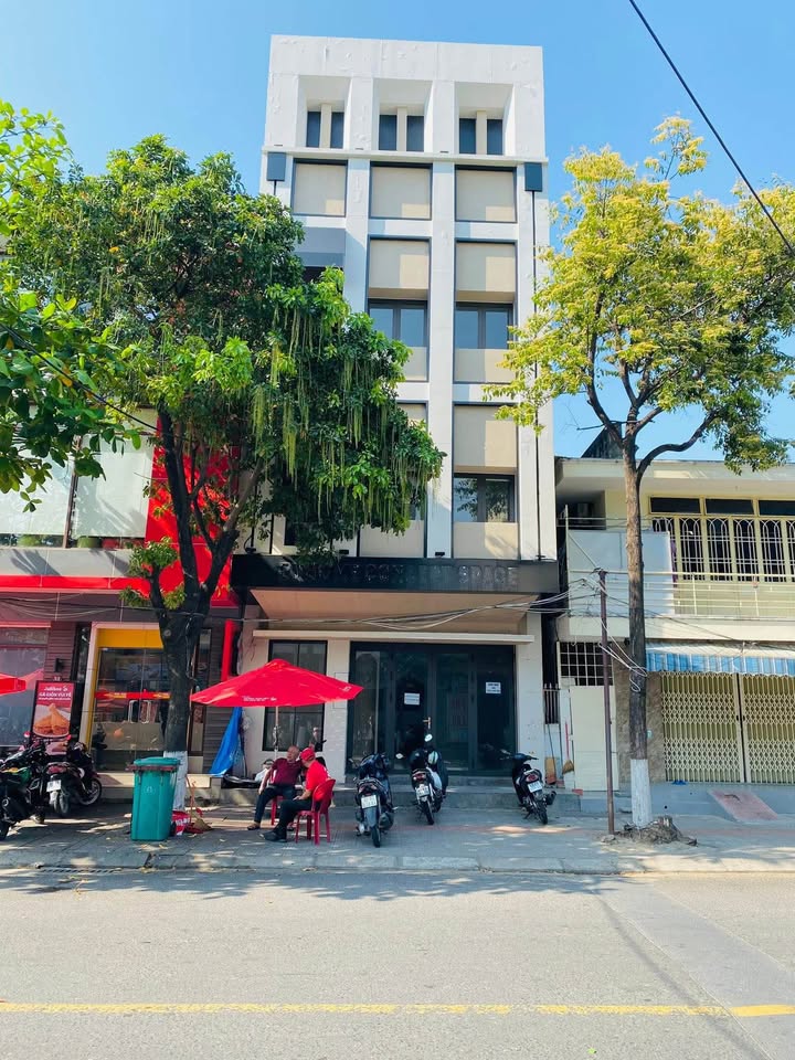Nhà mặt tiền Tiểu La, Hải Châu 73m² giá 27 triệu - Phù hợp văn phòng, showroom