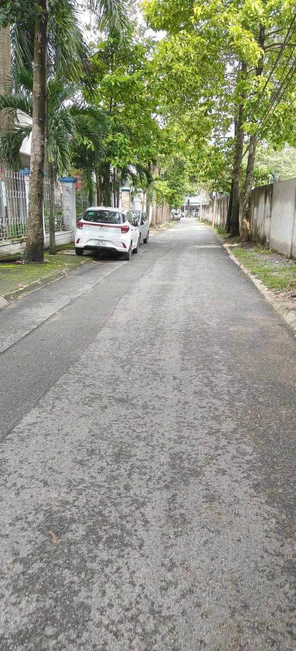 Nhà bán Phú Thọ, Thủ Dầu Một 171.5m² giá 5 tỷ - Đầu tư sinh lời ngay!