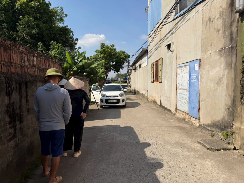 Đất nền góc 122m² phường Tân Hương - Giá chỉ 1,3 tỷ VND, cơ hội đầu tư hấp dẫn!